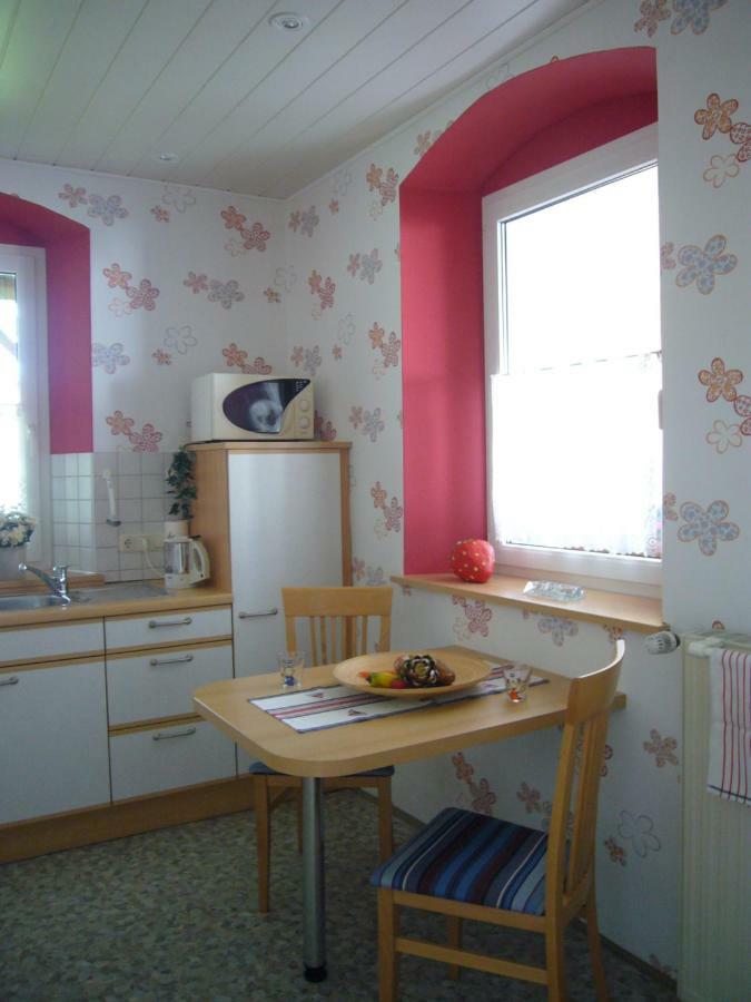 Ferienwohnung Im Alten Schulhaus - Keine Monteure Plech ภายนอก รูปภาพ